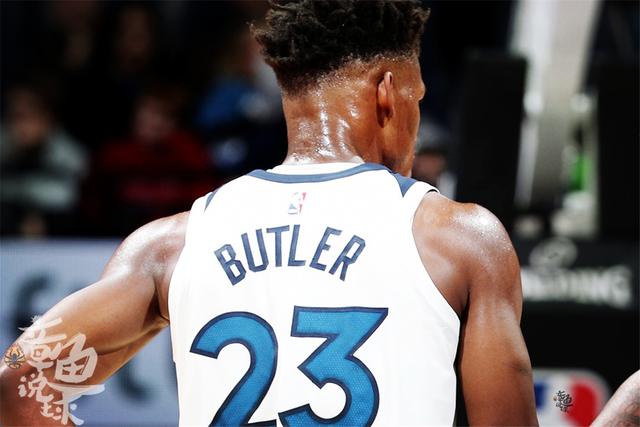 利拉德35+11雄鹿力克快船 鹈鹕轻取老鹰4连胜