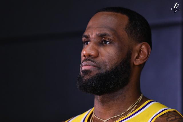 杨鸣重返辽篮出任主教练 合同期限为三年半