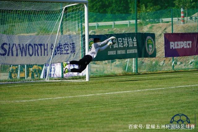 皇马已搞定利物浦后卫阿诺德 下一目标拜仁阿方索