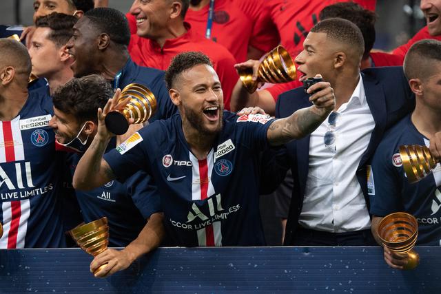 西甲-佩德里破门瑟洛特绝杀 巴萨1-2马竞